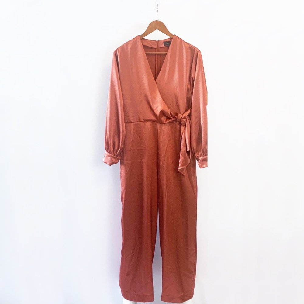 NWT Satin-similar wrap jumpsuit / pantsuit